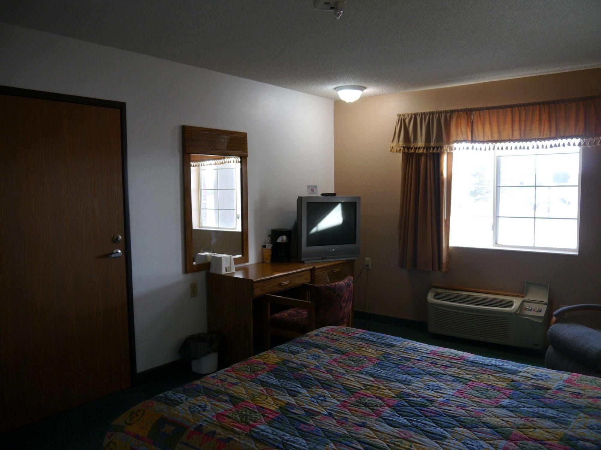 Westwood Inn & Suites - Kimball Luaran gambar