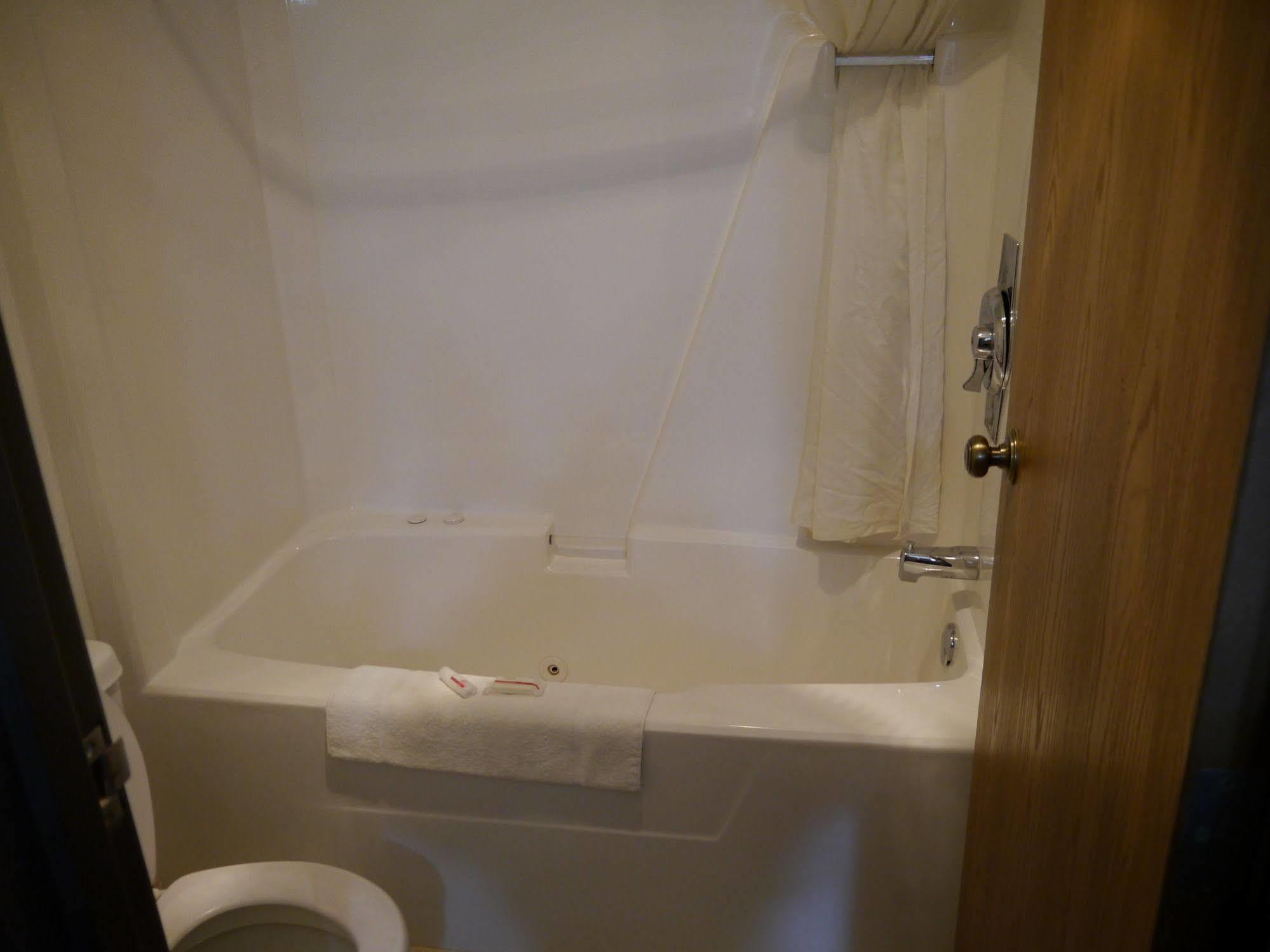 Westwood Inn & Suites - Kimball Luaran gambar