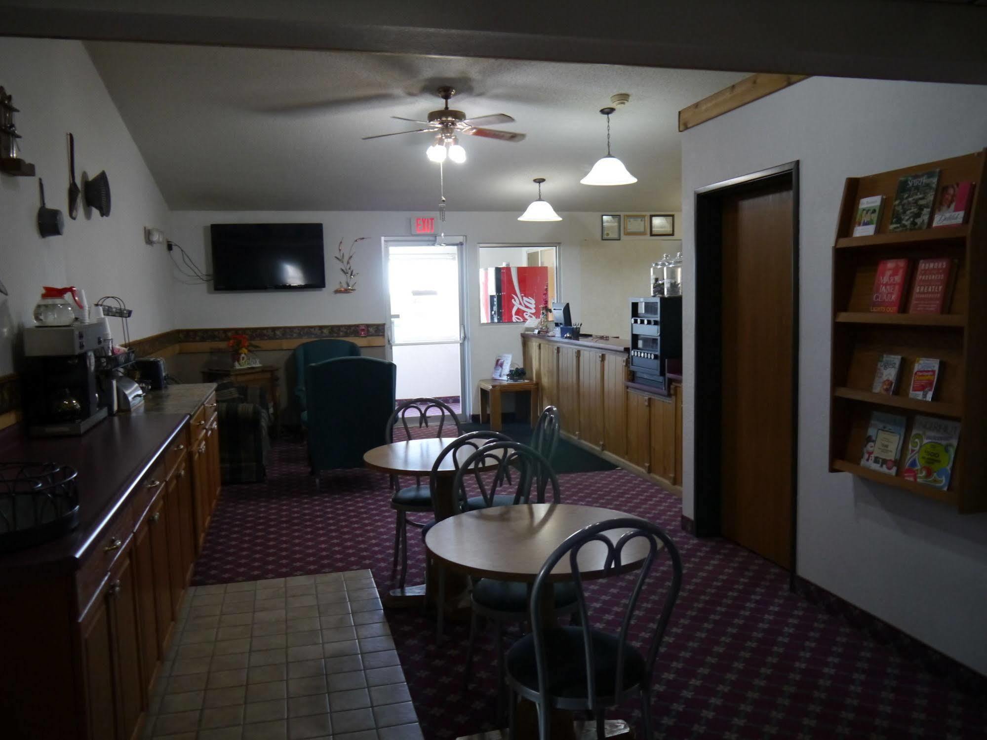 Westwood Inn & Suites - Kimball Luaran gambar